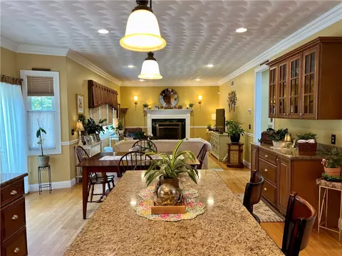 Kitchen - 35 E Lantern Rd, Smithfield, RI 02917 photo 1 of 4