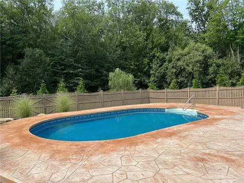 Exterior - 35 E Lantern Rd, Smithfield, RI 02917 photo 9 of 9