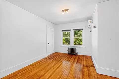 Bedroom - 544 Harris Ave, Woonsocket, RI 02895 photo 4 of 5