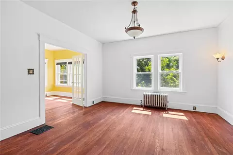 Living - 544 Harris Ave, Woonsocket, RI 02895 photo 4 of 6