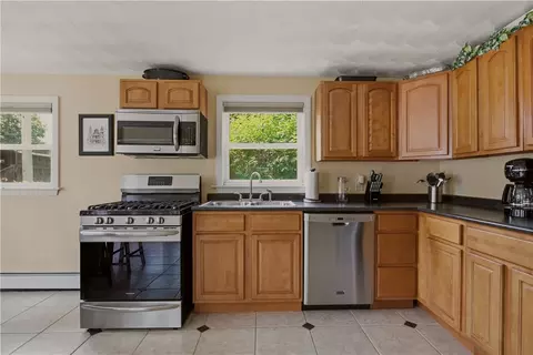 Kitchen - 73 Harvard Ave, Warwick, RI 02889 photo 2 of 4