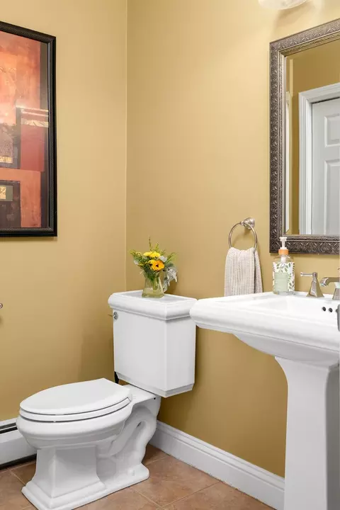Bath - 8 Aster Ln, Hope, RI 02831 photo 1 of 3