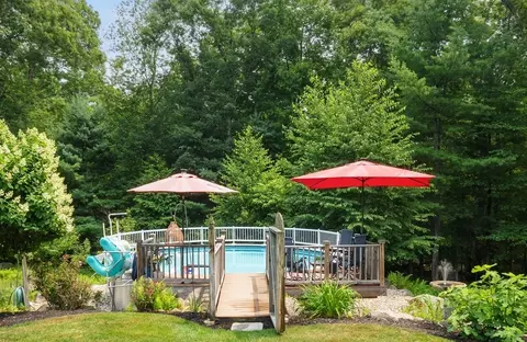 Exterior - 8 Aster Ln, Hope, RI 02831 photo 6 of 11