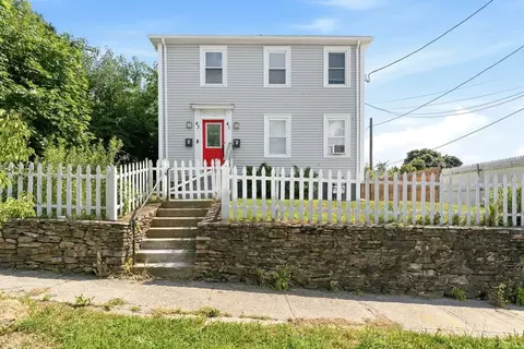 41 Rochambeau Ave, Providence, RI 02906