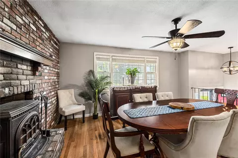 Dining - 265 Asylum Rd, Warwick, RI 02886 photo 1 of 1