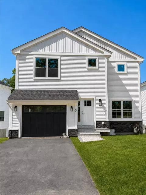 3 Stoneridge Rd, Smithfield, RI 02917
