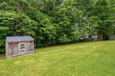 28 Como St, Providence, RI 02904