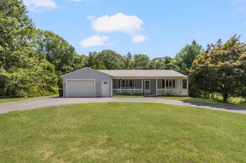 Exterior - 3 Cedar Path, Lincoln, RI 02865 photo 6 of 11