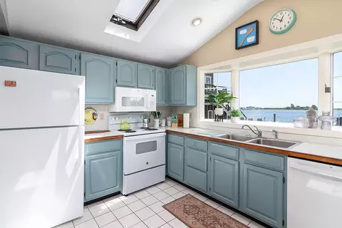 Kitchen - 65 Sheldon Point Rd, South Kingstown, RI 02879 photo 3 of 3