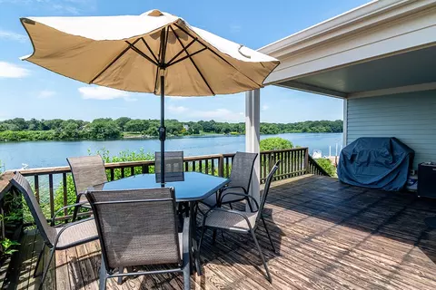 Exterior - 65 Sheldon Point Rd, South Kingstown, RI 02879 photo 4 of 9
