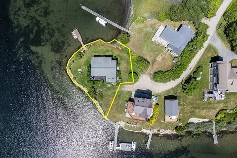 View/Area - 65 Sheldon Point Rd, South Kingstown, RI 02879 photo 2 of 4