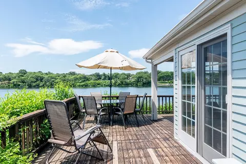 Exterior - 65 Sheldon Point Rd, South Kingstown, RI 02879 photo 6 of 9