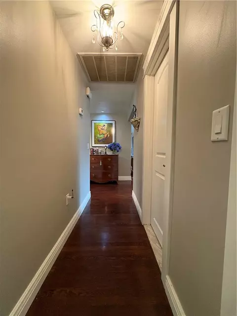 Entry Way - 85 Commonwealth Ave, Warwick, RI 02886 photo 4 of 4