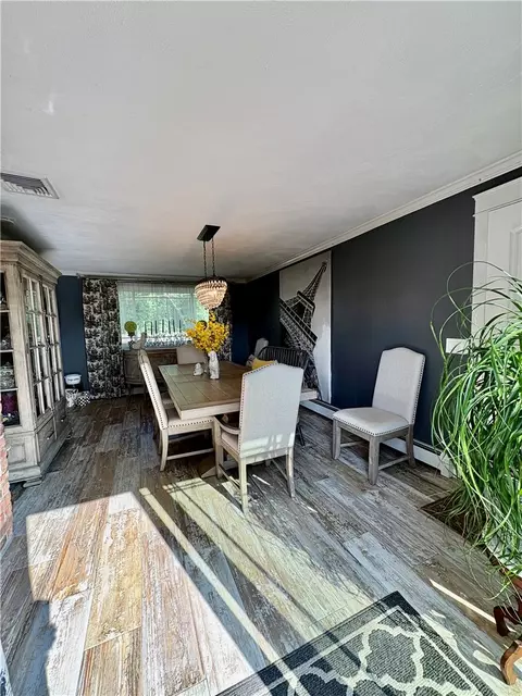 Dining - 85 Commonwealth Ave, Warwick, RI 02886 photo 1 of 2
