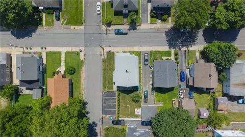 View/Area - 553 Fairmount St, Woonsocket, RI 02895 photo 7 of 10