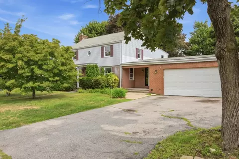 12 Buttonwood Dr, Cranston, RI 02920