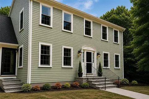 604 W Reach Dr, Jamestown, RI 02835