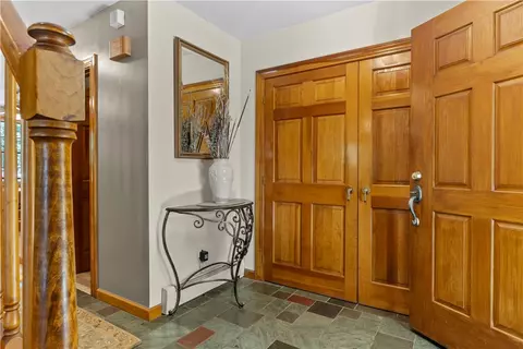 Entry Way - 189 Wolf Rock Rd, Exeter, RI 02822 photo 2 of 5