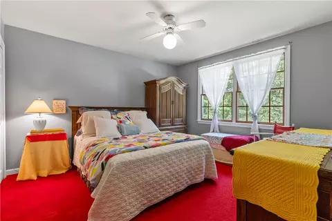 Bedroom - 189 Wolf Rock Rd, Exeter, RI 02822 photo 4 of 7