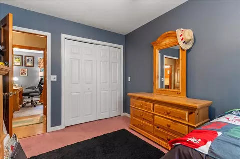 Bedroom - 189 Wolf Rock Rd, Exeter, RI 02822 photo 7 of 7