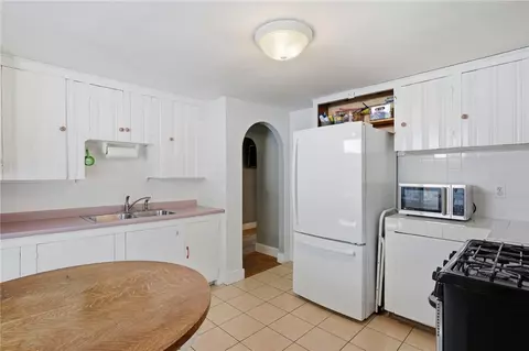 Kitchen - 7 Dexter St, Coventry, RI 02816 photo 2 of 3
