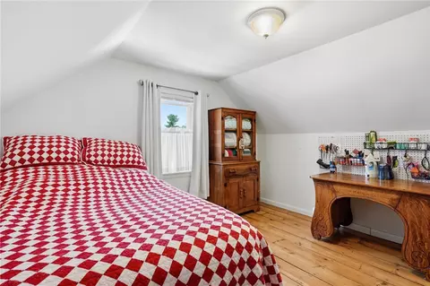 Bedroom - 7 Dexter St, Coventry, RI 02816 photo 7 of 11
