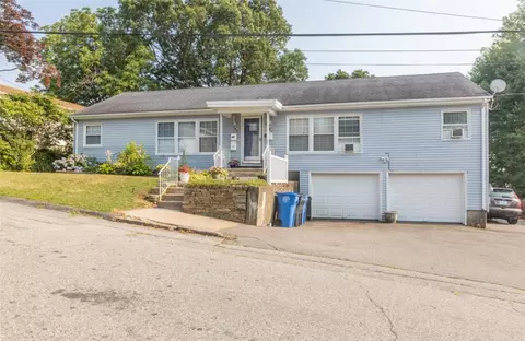 184 Gladstone St, Cranston, RI 02920