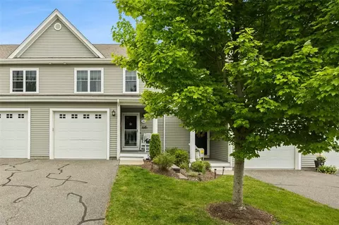 500 Mendon Rd #28, Cumberland, RI 02864