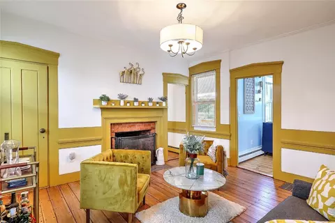 Living - 149 Earle St, Woonsocket, RI 02895 photo 6 of 6