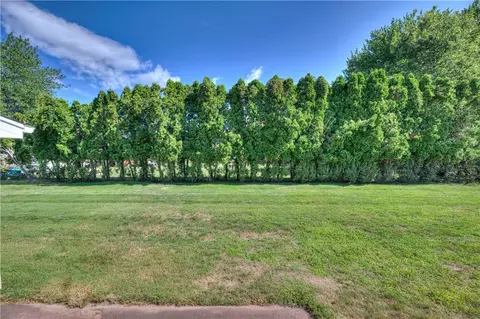 Exterior - 26 Central Ave, Warren, RI 02885 photo 3 of 7