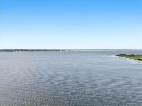 View/Area - 43 Ferrier Dr, Warwick, RI 02886 photo 4 of 5