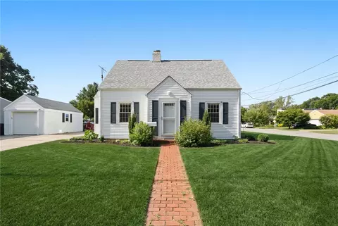 Exterior - 43 Ferrier Dr, Warwick, RI 02886 photo 2 of 4