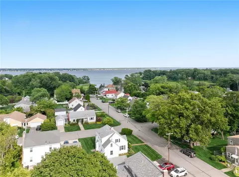 View/Area - 43 Ferrier Dr, Warwick, RI 02886 photo 2 of 5