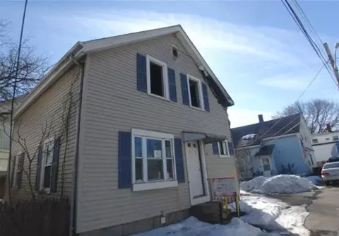 14 Martin Ct, Pawtucket, RI 02860