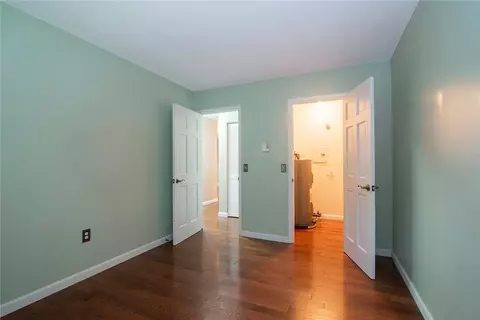 Bedroom - 19 Apache Dr #E, Westerly, RI 02891 photo 3 of 3