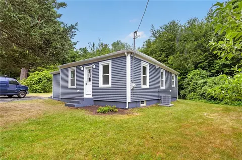 Exterior - 5 Lees Ln, Glocester, RI 02814 photo 4 of 6