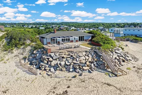 Exterior - 635 Atlantic Ave, Westerly, RI 02891 photo 3 of 5