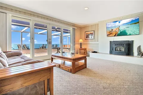 Living - 635 Atlantic Ave, Westerly, RI 02891 photo 1 of 4