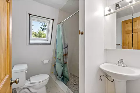 Bath - 10 Partridge Dr, Exeter, RI 02822 photo 1 of 2