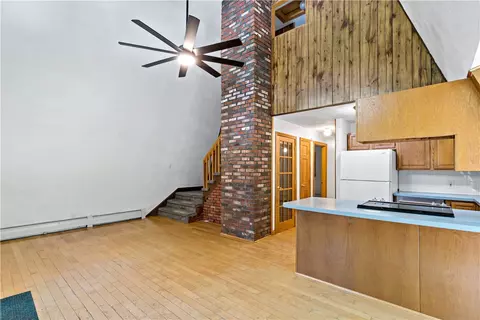 Living - 10 Partridge Dr, Exeter, RI 02822 photo 1 of 2