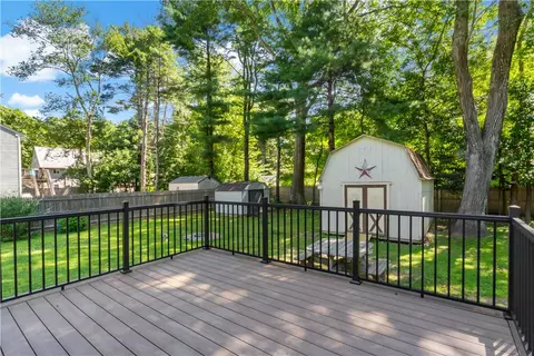 Exterior - 10 Partridge Dr, Exeter, RI 02822 photo 4 of 7