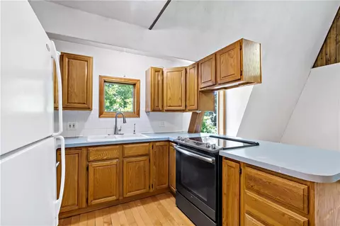 Kitchen - 10 Partridge Dr, Exeter, RI 02822 photo 4 of 4