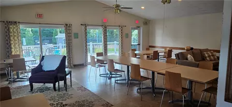 Dining - 200 Post Rd #323, Warwick, RI 02888 photo 1 of 1