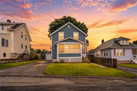 81 Hazelwood Ave, East Providence, RI 02914