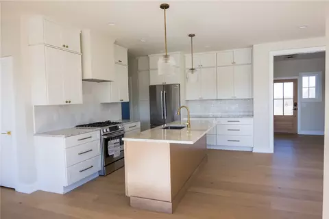 207 Revolution Way, Portsmouth, RI 02871