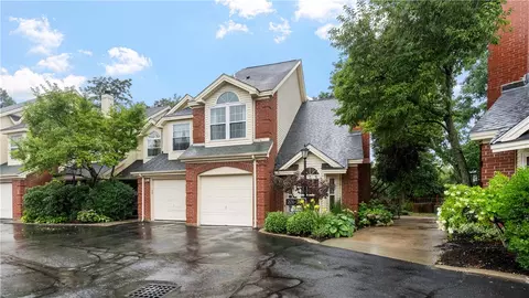 626 Smithfield Rd #201, North Providence, RI 02904