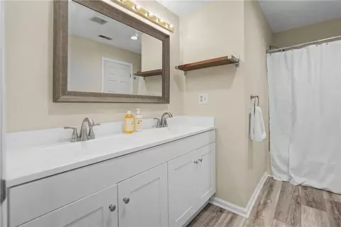 Bath - 3399 Post Rd #14, Warwick, RI 02886 photo 3 of 4