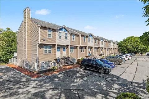 Exterior - 3399 Post Rd #14, Warwick, RI 02886 photo 4 of 5