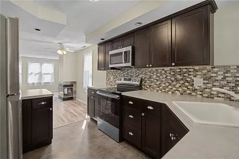 Kitchen - 3399 Post Rd #14, Warwick, RI 02886 photo 3 of 4