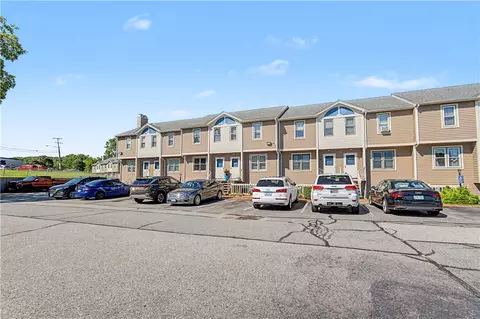 Exterior - 3399 Post Rd #14, Warwick, RI 02886 photo 5 of 5